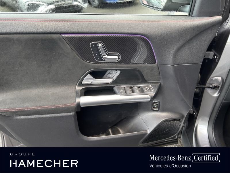 Image MERCEDES-BENZ GLA 200 d 150ch AMG Line 8G-DCT 4Matic