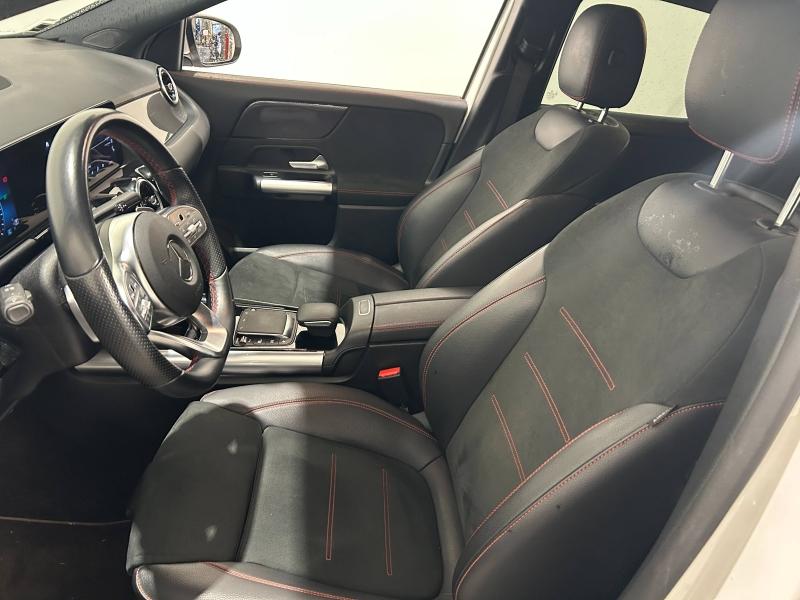 Image MERCEDES-BENZ GLA 200 d 150ch AMG Line 8G-DCT