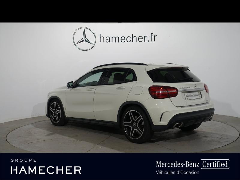 Image MERCEDES-BENZ GLA 200 d Fascination 7G-DCT