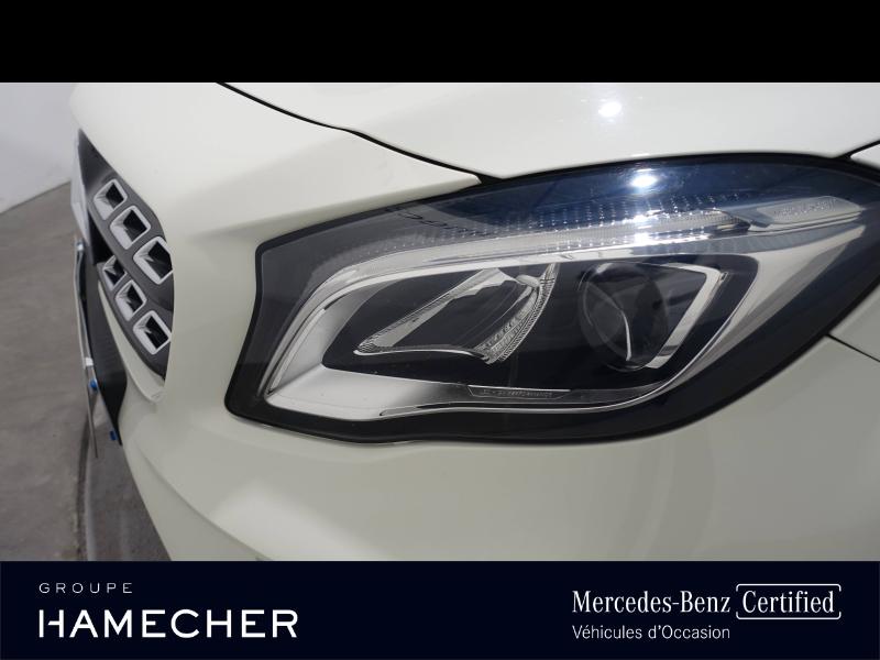Image MERCEDES-BENZ GLA 200 d Fascination 7G-DCT