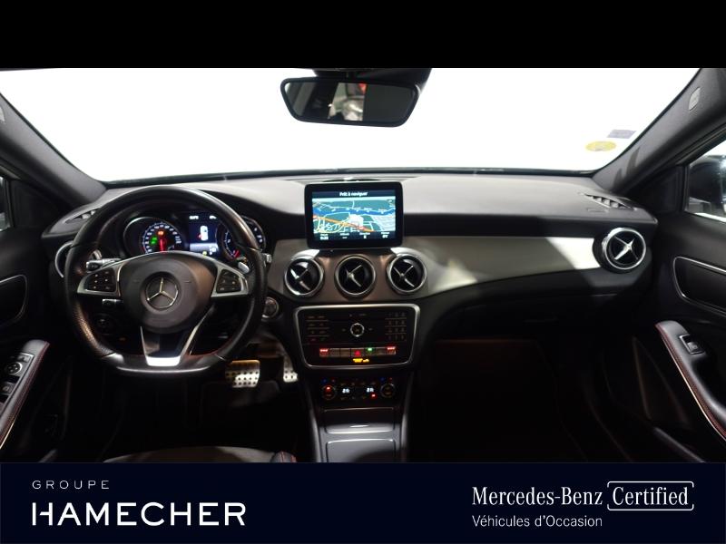 Image MERCEDES-BENZ GLA 200 d Fascination 7G-DCT