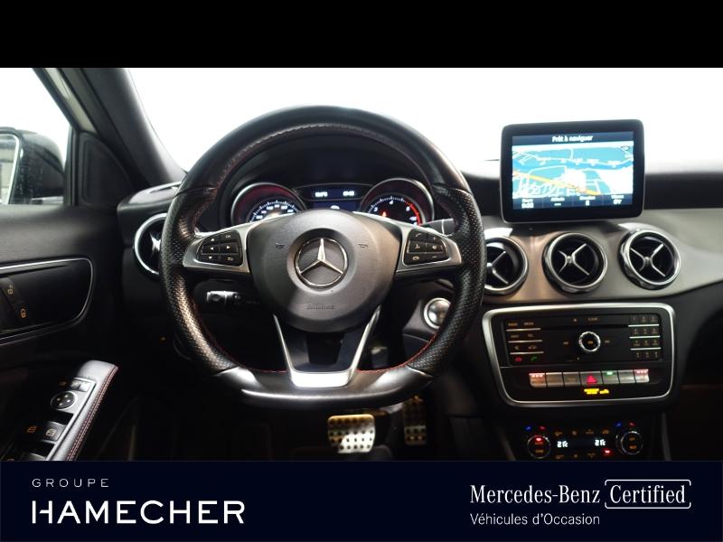 Image MERCEDES-BENZ GLA 200 d Fascination 7G-DCT