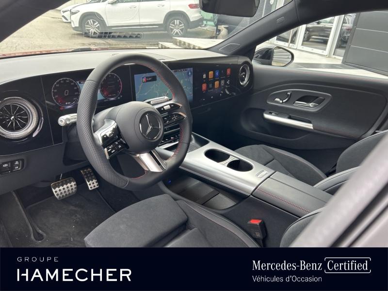 Image MERCEDES-BENZ CLA 200 183ch AMG Line 8G-eDCT