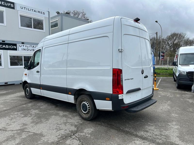 Image MERCEDES-BENZ Sprinter Fg 317 CDI 37 3T5 Pro 9G-Tronic