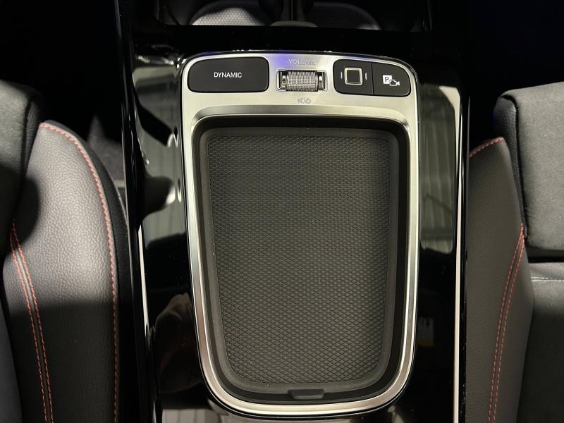 Image MERCEDES-BENZ Classe A Berline 200 d 150ch AMG Line 8G-DCT