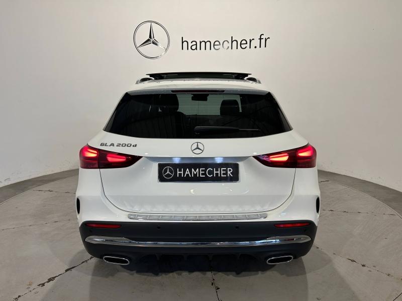 Image MERCEDES-BENZ GLA 200 d 150ch AMG Line 8G-DCT