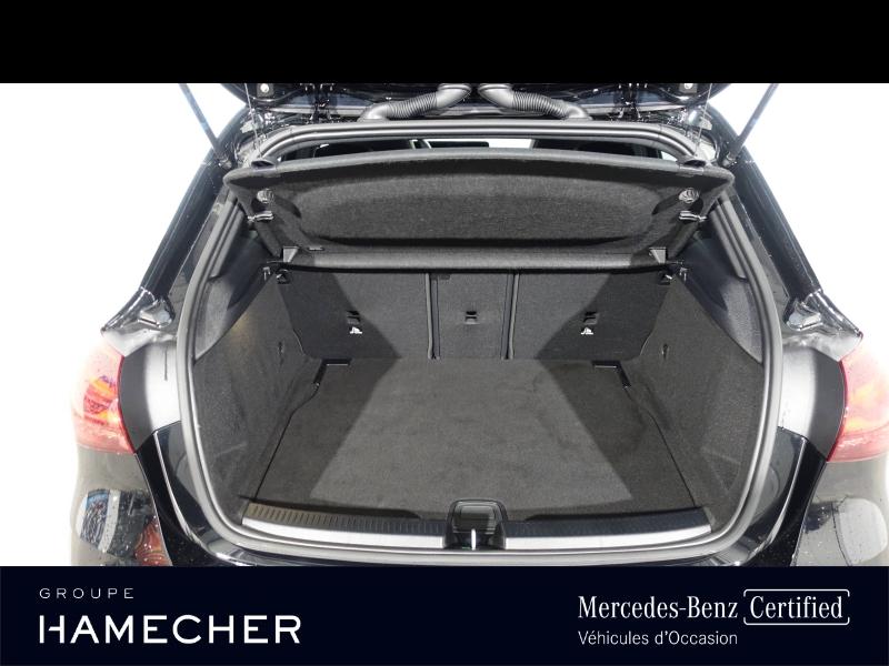Image MERCEDES-BENZ Classe A 180 d 116ch AMG Line 8G-DCT