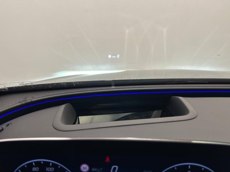 Image MERCEDES-BENZ Classe E 220 d 197+23ch AMG Line 4Matic 9G-Tronic