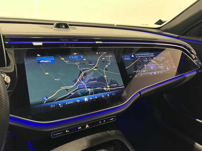 Image MERCEDES-BENZ Classe E 220 d 197+23ch AMG Line 4Matic 9G-Tronic