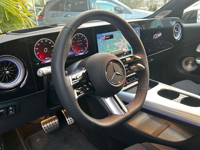 Image MERCEDES-BENZ CLA 200 183ch AMG Line 8G-eDCT