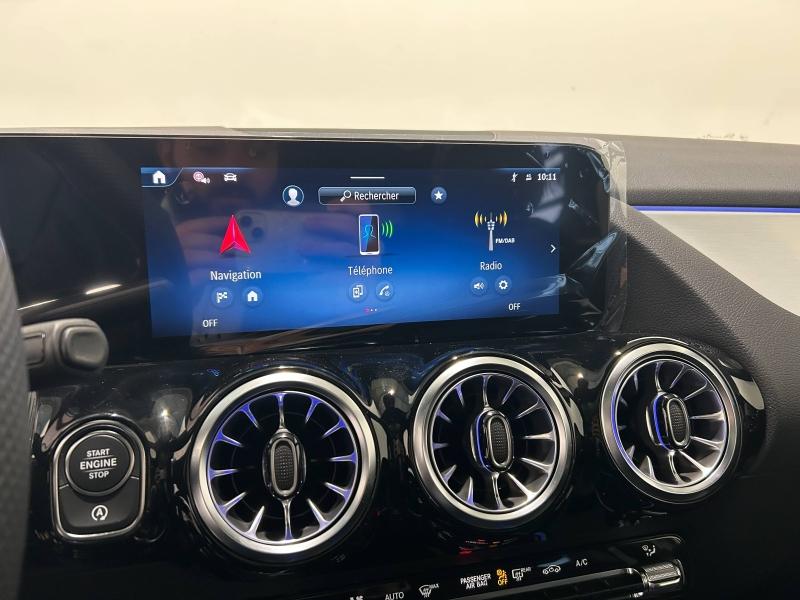 Image MERCEDES-BENZ GLA 200 d 150ch AMG Exclusive Design 8G-DCT