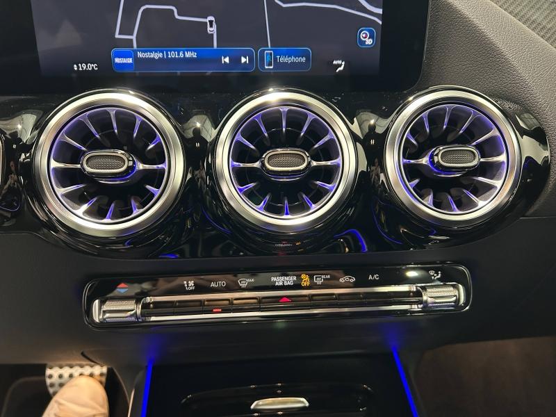 Image MERCEDES-BENZ GLA 200 163ch AMG Line 7G-DCT