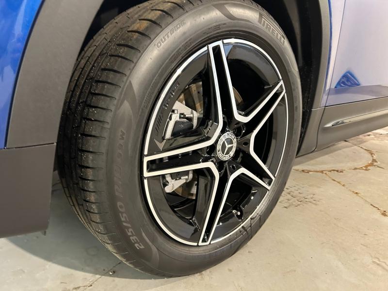 Image MERCEDES-BENZ GLB 200 d 150ch AMG Line 8G-DCT