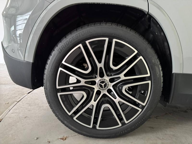 Image MERCEDES-BENZ GLA 200 d 150ch AMG Exclusive Design 8G-DCT