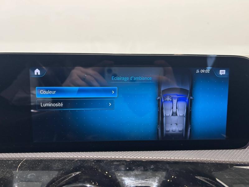 Image MERCEDES-BENZ CLA Shooting Brake 220 d 190ch AMG Line 8G-DCT