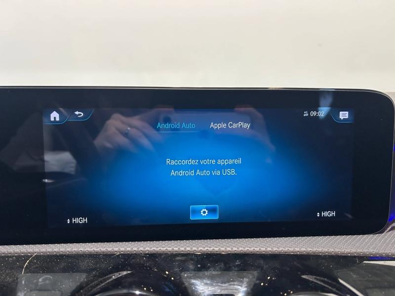 Image MERCEDES-BENZ CLA Shooting Brake 220 d 190ch AMG Line 8G-DCT