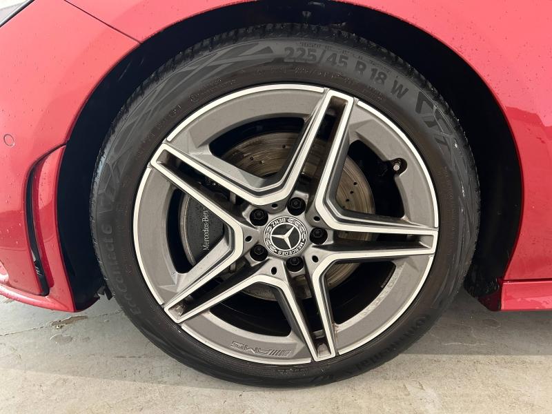 Image MERCEDES-BENZ CLA Shooting Brake 220 d 190ch AMG Line 8G-DCT