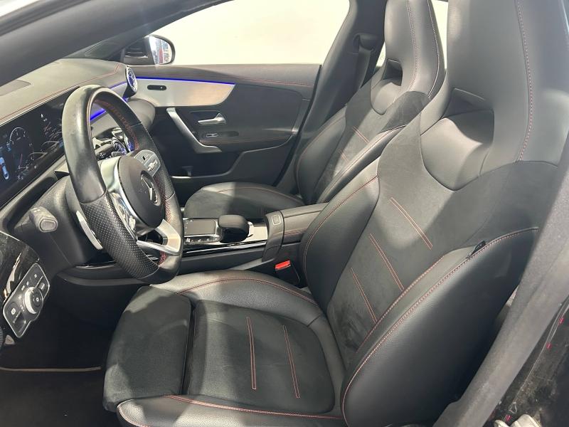 Image MERCEDES-BENZ CLA 200 d 150ch AMG Line 8G-DCT