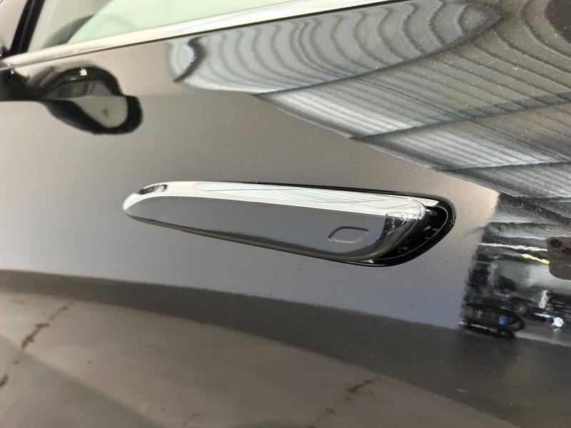 Image MERCEDES-BENZ Classe E 220 d 197+23ch AMG Line 4Matic 9G-Tronic