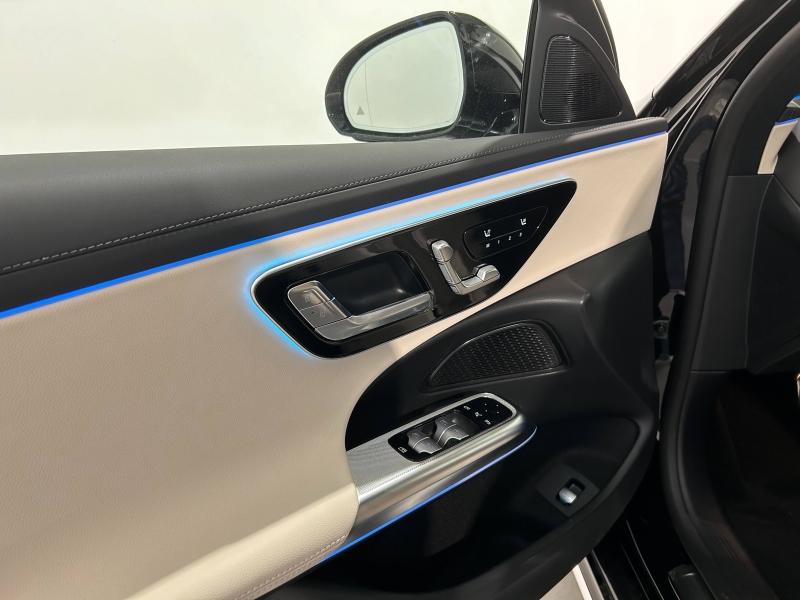 Image MERCEDES-BENZ Classe E 220 d 197+23ch AMG Line 4Matic 9G-Tronic