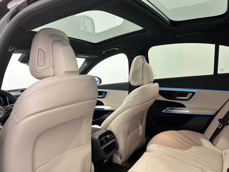 Image MERCEDES-BENZ Classe E 220 d 197+23ch AMG Line 4Matic 9G-Tronic