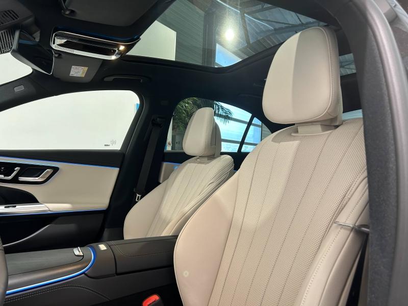 Image MERCEDES-BENZ Classe E 220 d 197+23ch AMG Line 4Matic 9G-Tronic