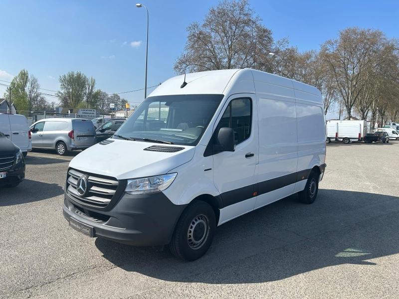 Photo MERCEDES-BENZ Sprinter Fg 320 eSprinter 37 3T5 Pro