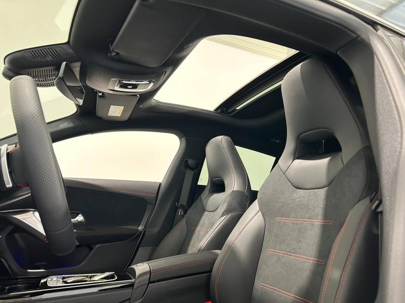 Image MERCEDES-BENZ CLA Shooting Brake 250 e Hybrid EQ 218ch AMG Line 8G-DCT