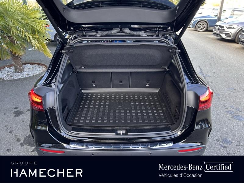 Image MERCEDES-BENZ GLA 180 d 116ch AMG Line 8G-DCT