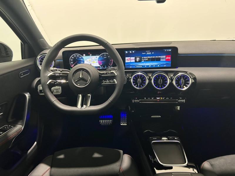 Image MERCEDES-BENZ Classe A 180 136ch Star Edition 7G-DCT