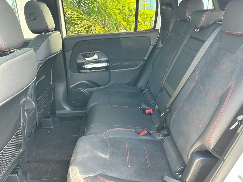 Image MERCEDES-BENZ GLB 200 d 150ch AMG Line 8G-DCT