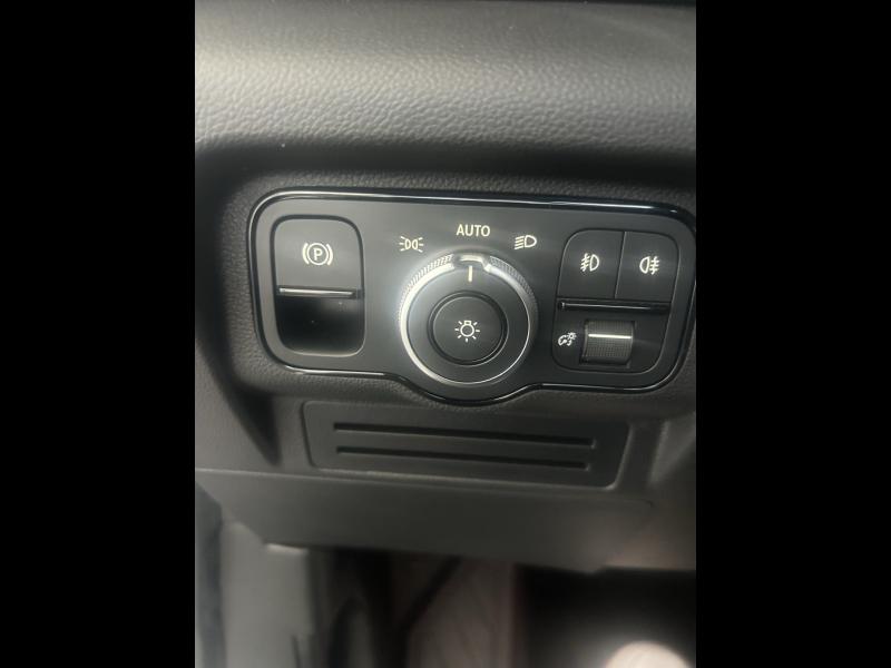 Image MERCEDES-BENZ Classe T 180 d Progressive BVA7