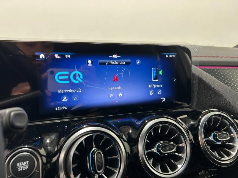 Image MERCEDES-BENZ EQA 300 228ch 4Matic AMG Line