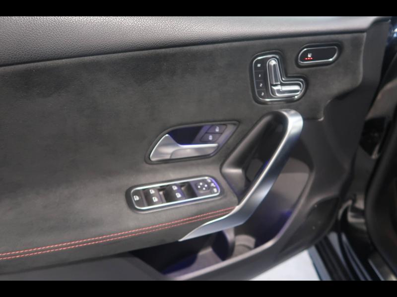 Image MERCEDES-BENZ EQA 300 228ch 4Matic AMG Line