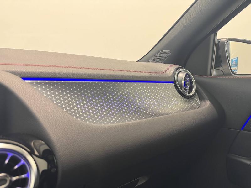 Image MERCEDES-BENZ EQA 300 228ch 4Matic AMG Line