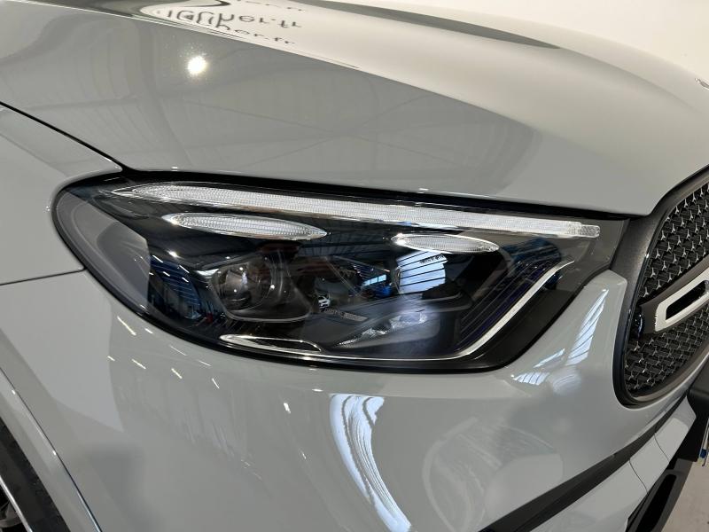 Image MERCEDES-BENZ GLC Coupé 300 d e Hybrid 197+136ch AMG Line + 4Matic 9G-Tronic