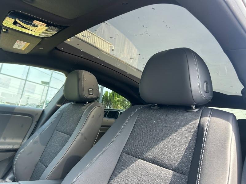 Image MERCEDES-BENZ CLA 180 136+30ch Business Line 8G-eDCT