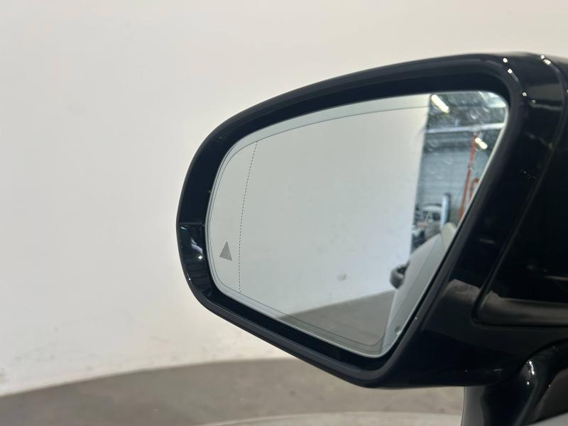 Image MERCEDES-BENZ Classe E Cabriolet 220 d 194ch AMG Line 9G-Tronic