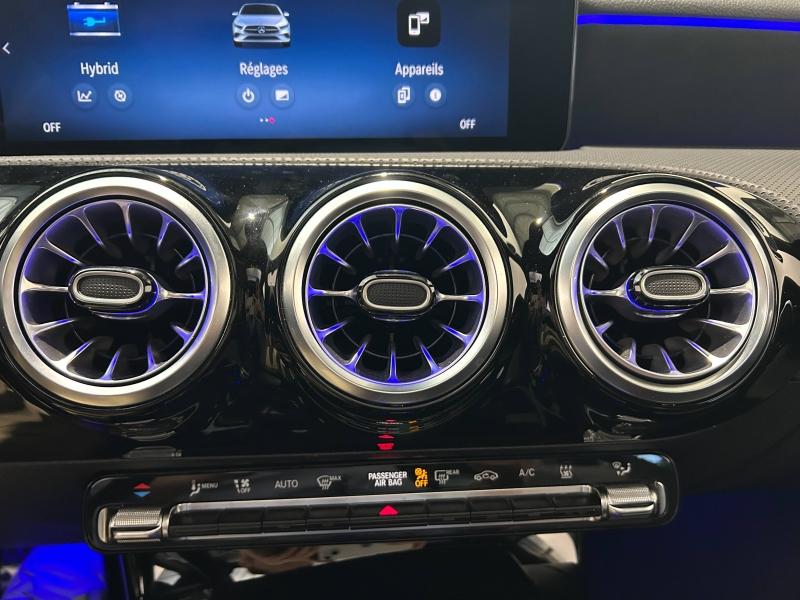 Image MERCEDES-BENZ Classe A 250 e Hybrid EQ 163+109ch AMG Line 8G-DCT