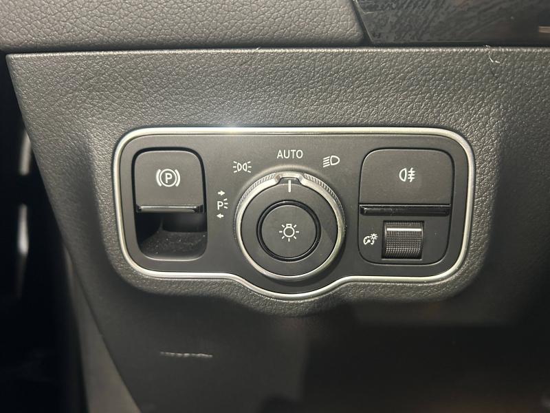 Image MERCEDES-BENZ GLA 250 e Hybrid EQ 218ch AMG Line 8G-DCT