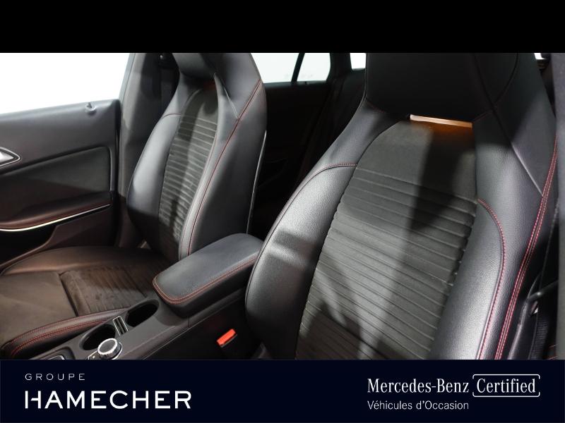 Image MERCEDES-BENZ CLA Shooting Brake 220 d Fascination 7G-DCT