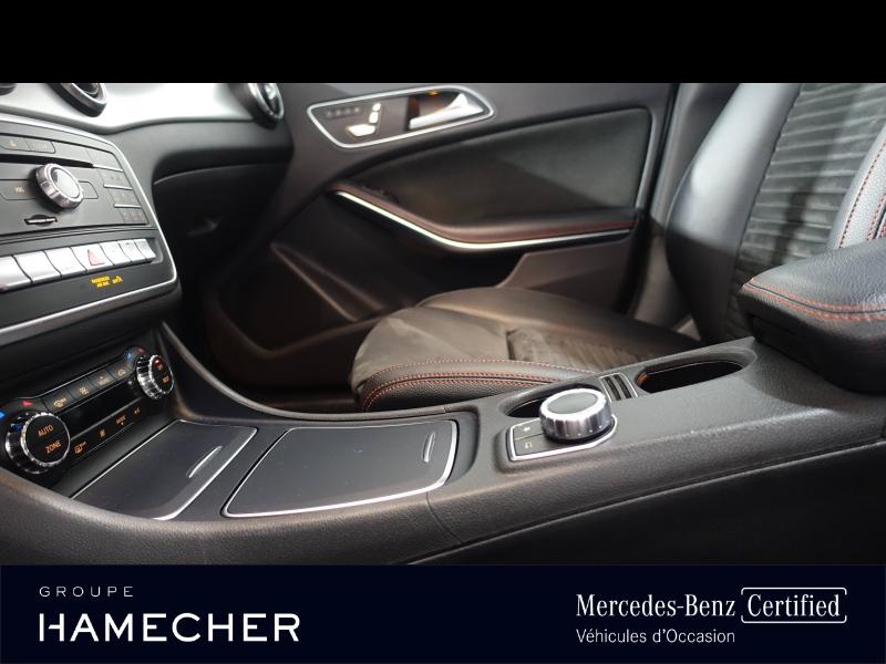 Image MERCEDES-BENZ CLA Shooting Brake 220 d Fascination 7G-DCT