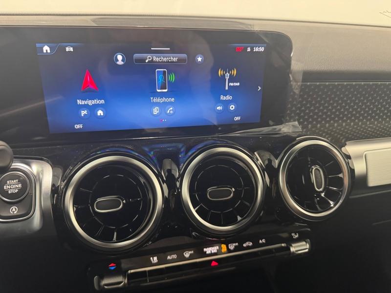 Image MERCEDES-BENZ GLB 200 d 150ch Progressive Line 8G-DCT