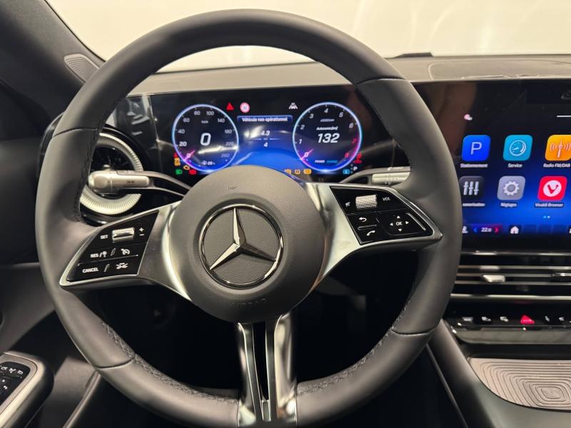 Image MERCEDES-BENZ CLA 180 136+30ch Business Line 8G-eDCT