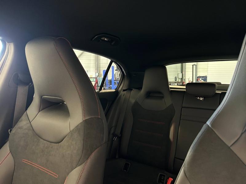 Image MERCEDES-BENZ Classe A 180 d 116ch AMG Line 8G-DCT