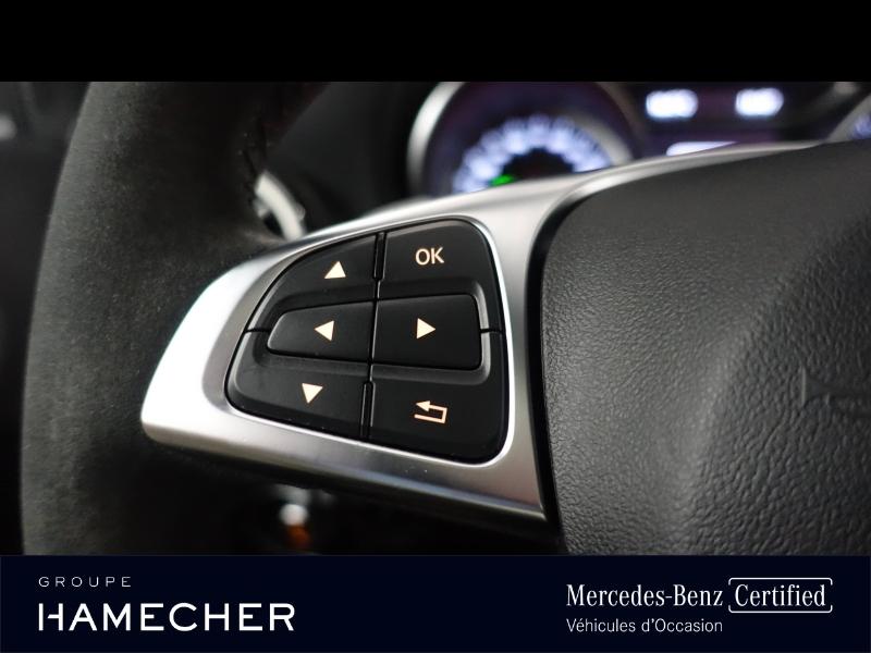 Image MERCEDES-BENZ GLA 200 d WhiteArt Edition 7G-DCT