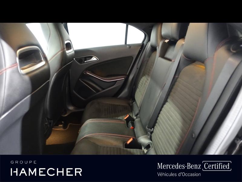 Image MERCEDES-BENZ Classe A 180 d Fascination 7G-DCT