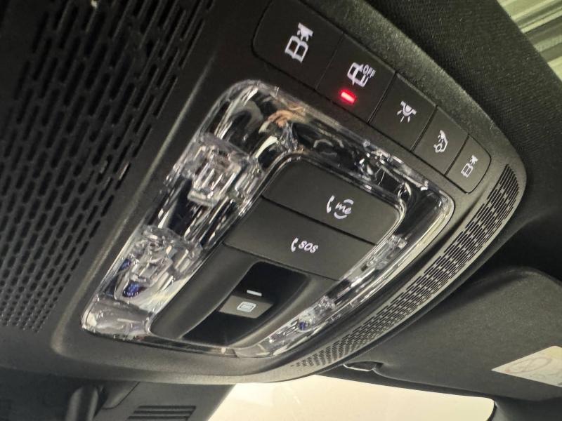 Image MERCEDES-BENZ GLA 200 d 150ch AMG Exclusive Design 8G-DCT
