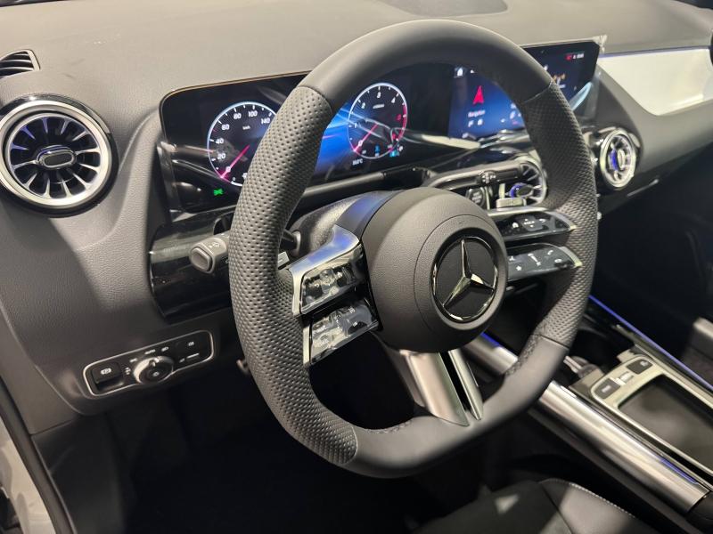 Image MERCEDES-BENZ GLA 200 d 150ch AMG Exclusive Design 8G-DCT