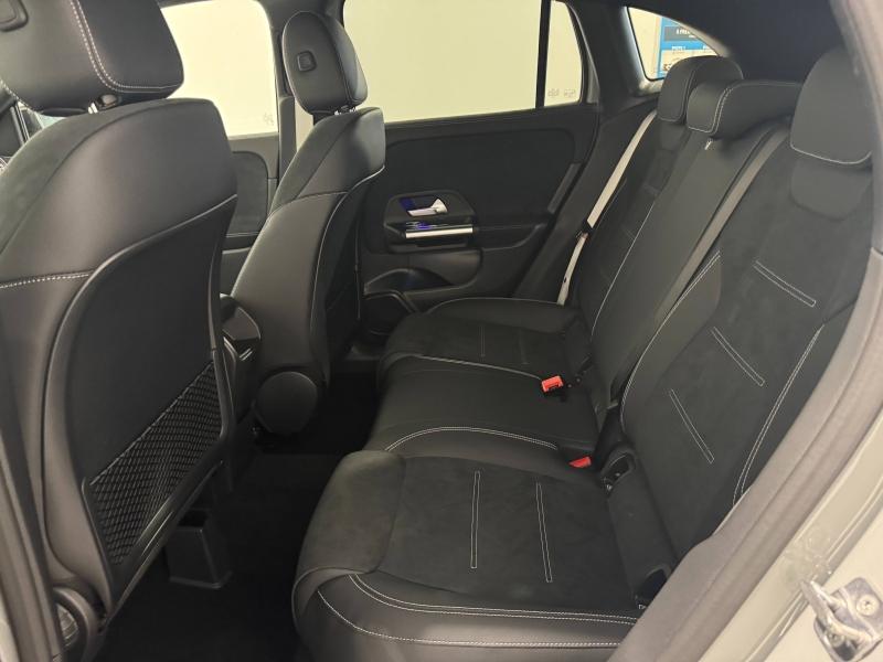 Image MERCEDES-BENZ GLA 200 d 150ch AMG Exclusive Design 8G-DCT